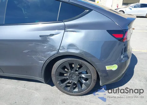 2023 Tesla Model Y Awd/Long Range Dual Motor All-Wheel Drive из США, поврежденный, VIN 7SAYGAEE3PF756915